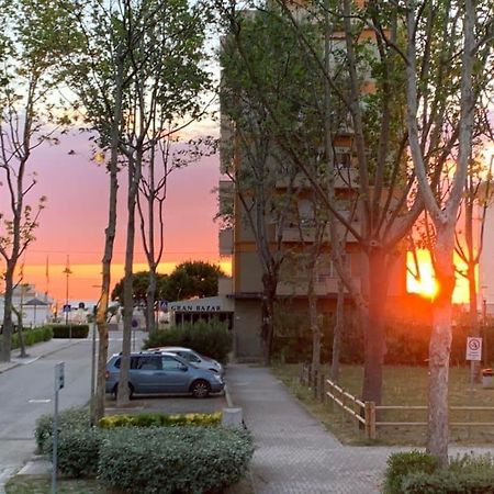 Hotel Calypso Cesenatico Exteriör bild
